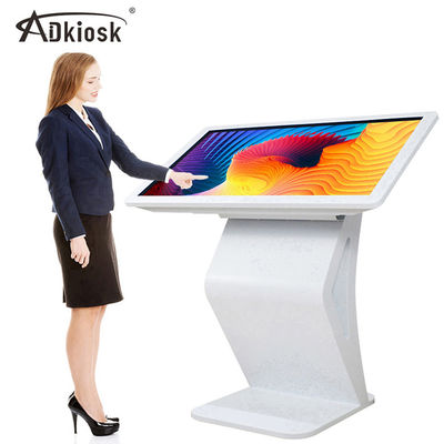 Mall Interaktywny cyfrowy ekran dotykowy Monitor kiosku kryty 32 cale 43 cale